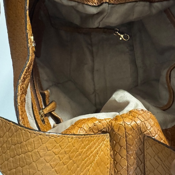 Michael Kors Jet Set Travel Tote – Brown Python Embossed Leather - Picture 12 of 14